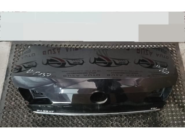 bontott VW PASSAT B7 Csomagtérajtó (Üres lemez)