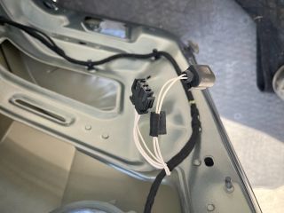 bontott VW PASSAT B7 Csomagtérajtó (Üres lemez)