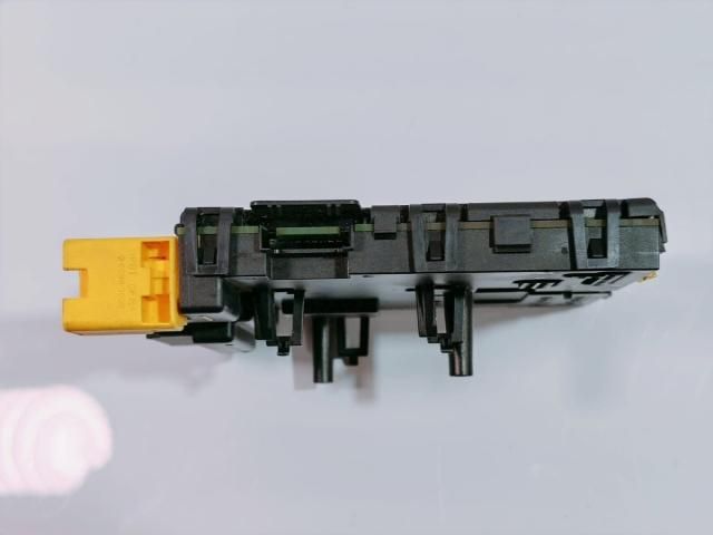 bontott VW PASSAT B7 Elektronika (Magában)