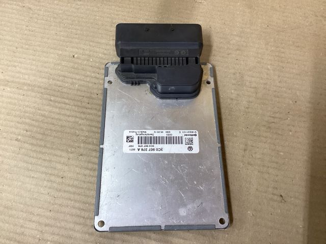 bontott VW PASSAT B7 Elektronika (Magában)