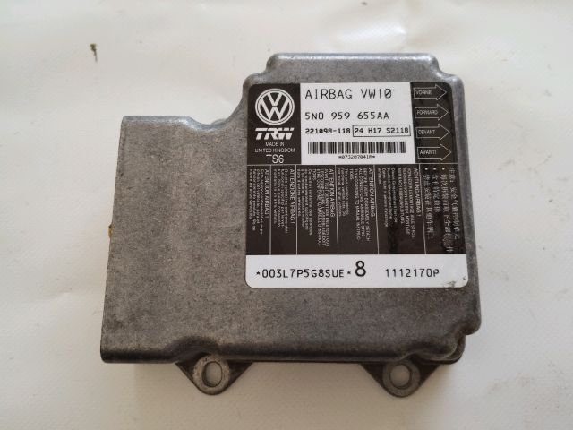 bontott VW PASSAT B7 Elektronika (Magában)