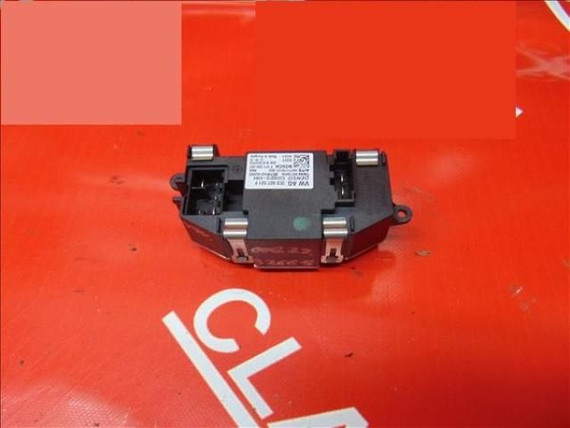 bontott VW PASSAT B7 Előtét Ellenállás Fűtőmotor