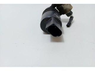 bontott VW PASSAT B7 Első Ablakmosó Szivattyú