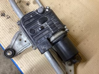 bontott VW PASSAT B7 Első Ablaktörlő Szerkezet Motorral