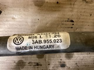 bontott VW PASSAT B7 Első Ablaktörlő Szerkezet Motorral