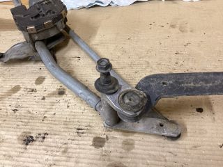 bontott VW PASSAT B7 Első Ablaktörlő Szerkezet Motorral