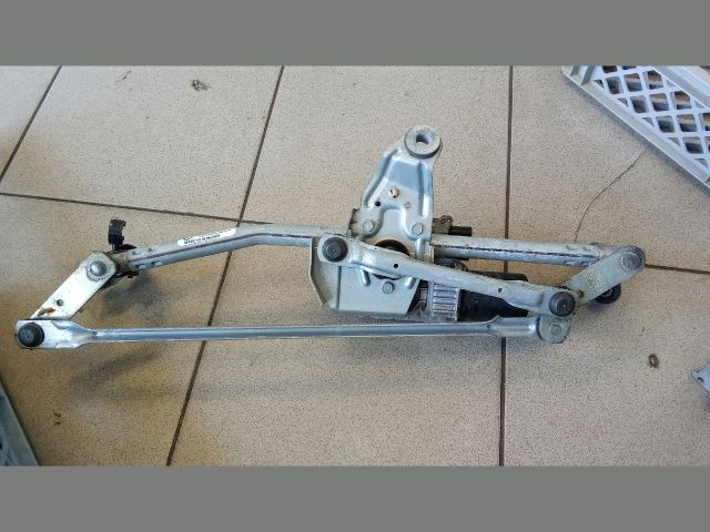 bontott VW PASSAT B7 Első Ablaktörlő Szerkezet Motorral