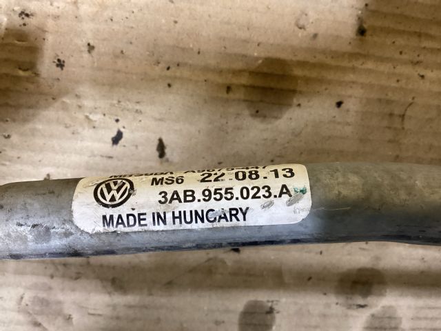 bontott VW PASSAT B7 Első Ablaktörlő Szerkezet Motorral