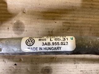 bontott VW PASSAT B7 Első Ablaktörlő Szerkezet Motorral