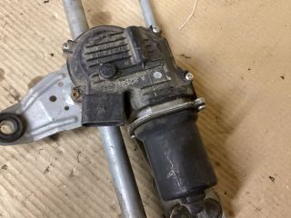 bontott VW PASSAT B7 Első Ablaktörlő Szerkezet Motorral