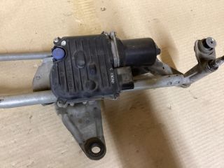 bontott VW PASSAT B7 Első Ablaktörlő Szerkezet Motorral