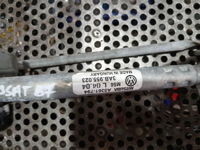 bontott VW PASSAT B7 Első Ablaktörlő Szerkezet