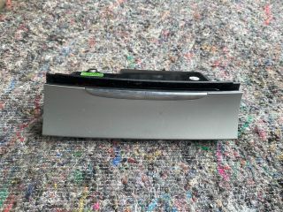 bontott VW PASSAT B7 Első Hamutartó