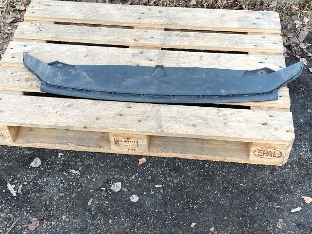 bontott VW PASSAT B7 Első Koptató