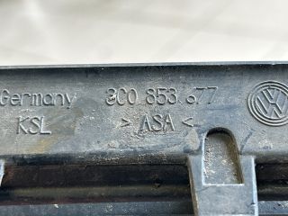 bontott VW PASSAT B7 Első Lökhárító Alsó Középső Díszrács