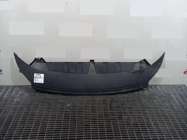 bontott VW PASSAT B7 Első Lökhárító Alsó Tálca