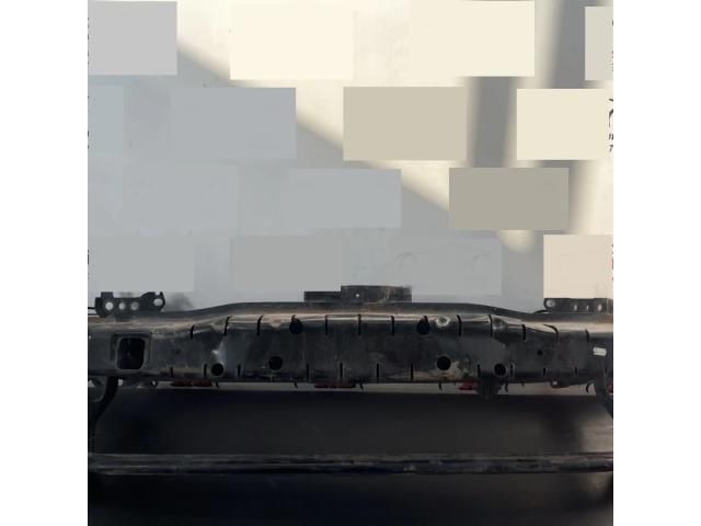 bontott VW PASSAT B7 Első Lökhárító Merevítő (Fém)