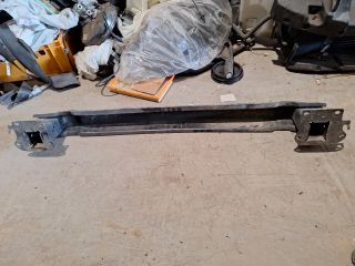 bontott VW PASSAT B7 Első Lökhárító Merevítő (Fém)