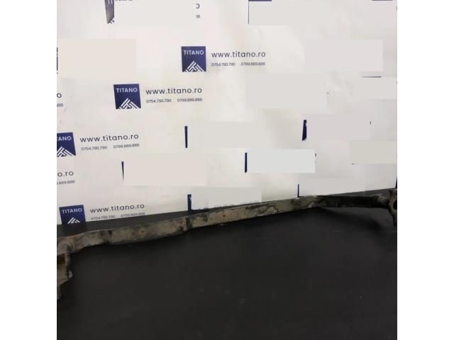 bontott VW PASSAT B7 Első Lökhárító Merevítő (Fém)