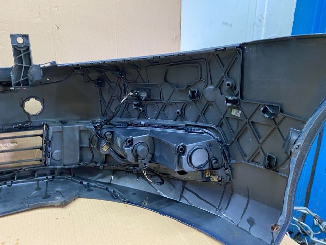 bontott VW PASSAT B7 Első Lökhárító (Részeivel)