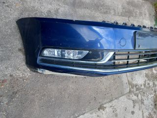 bontott VW PASSAT B7 Első Lökhárító (Részeivel)
