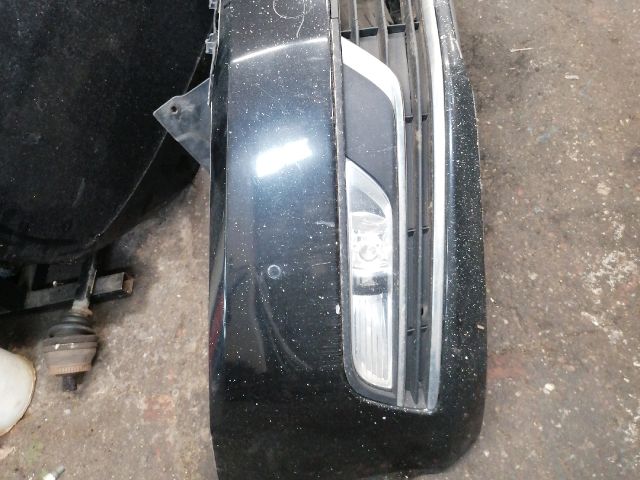 bontott VW PASSAT B7 Első Lökhárító (Részeivel)