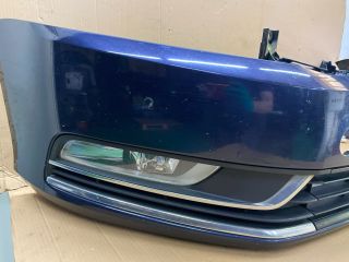 bontott VW PASSAT B7 Első Lökhárító (Részeivel)