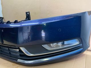 bontott VW PASSAT B7 Első Lökhárító (Részeivel)