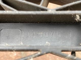 bontott VW PASSAT B7 Első Lökhárító Tartó Felső