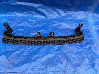 bontott VW PASSAT B7 Első Lökhárító Tartó Felső