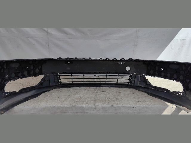 bontott VW PASSAT B7 Első Lökhárító (Üresen)