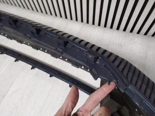 bontott VW PASSAT B7 Első Lökhárító (Üresen)