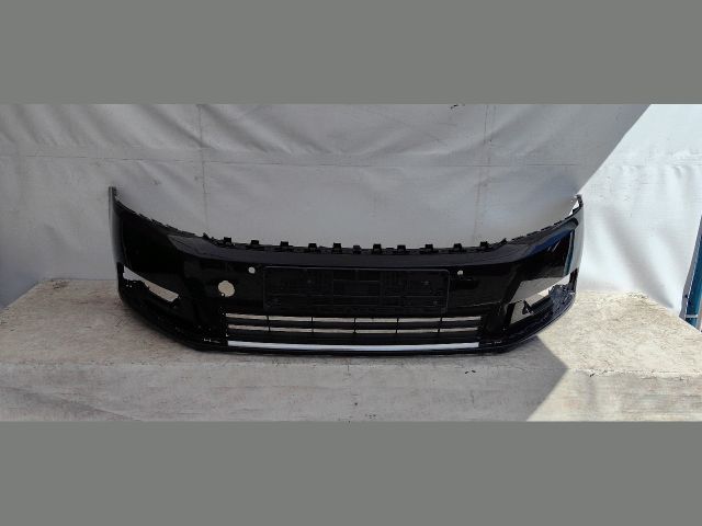 bontott VW PASSAT B7 Első Lökhárító (Üresen)