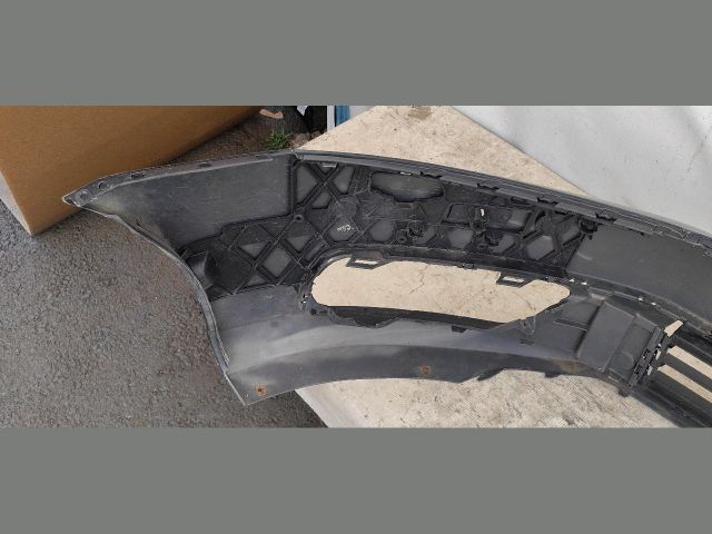 bontott VW PASSAT B7 Első Lökhárító (Üresen)