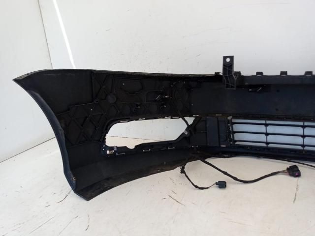 bontott VW PASSAT B7 Első Lökhárító (Üresen)