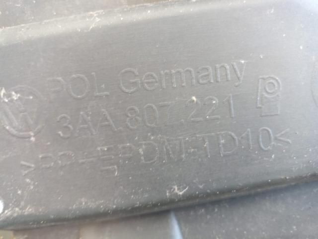 bontott VW PASSAT B7 Első Lökhárító (Üresen)