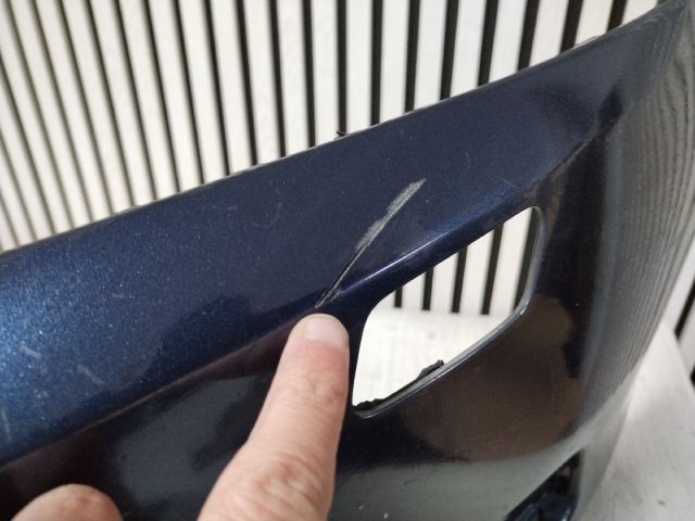 bontott VW PASSAT B7 Első Lökhárító (Üresen)