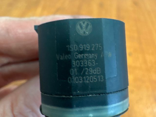 bontott VW PASSAT B7 Első Tolatóradar Fej