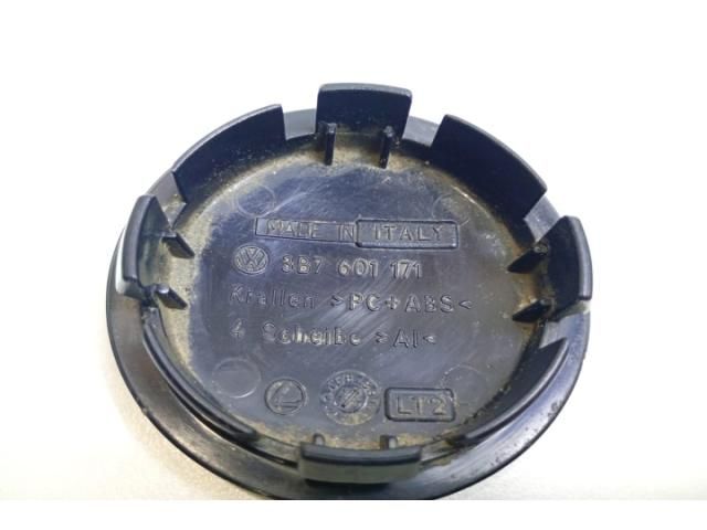 bontott VW PASSAT B7 Felniközép (1 db)