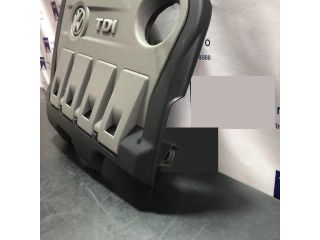 bontott VW PASSAT B7 Felső Hűtőburkolat