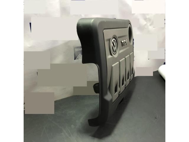 bontott VW PASSAT B7 Felső Hűtőburkolat