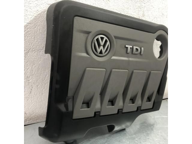 bontott VW PASSAT B7 Felső Hűtőburkolat