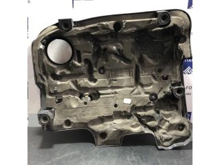 bontott VW PASSAT B7 Felső Hűtőburkolat