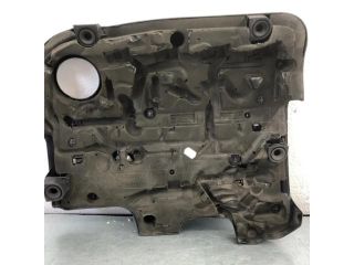 bontott VW PASSAT B7 Felső Hűtőburkolat