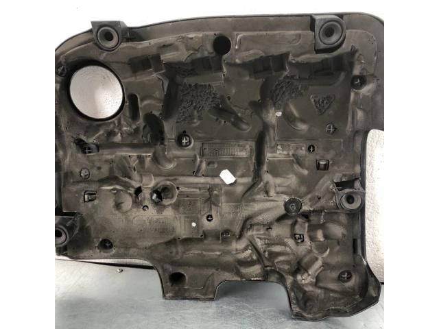 bontott VW PASSAT B7 Felső Hűtőburkolat