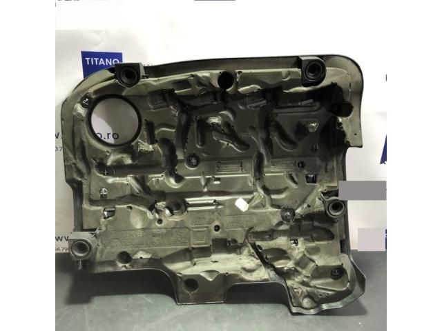 bontott VW PASSAT B7 Felső Hűtőburkolat