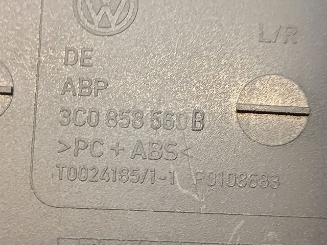 bontott VW PASSAT B7 Felső Kormányoszlop Burkolat