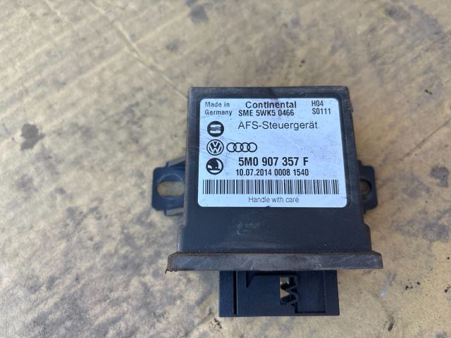 bontott VW PASSAT B7 Fényszóró Elektronika