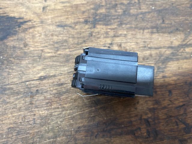 bontott VW PASSAT B7 Fényszórómagasság Állító Kapcsoló