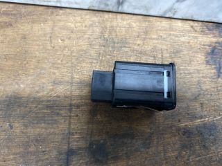 bontott VW PASSAT B7 Fényszórómagasság Állító Kapcsoló